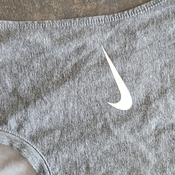 Nike pro sleeveless - Picture 3 of 4